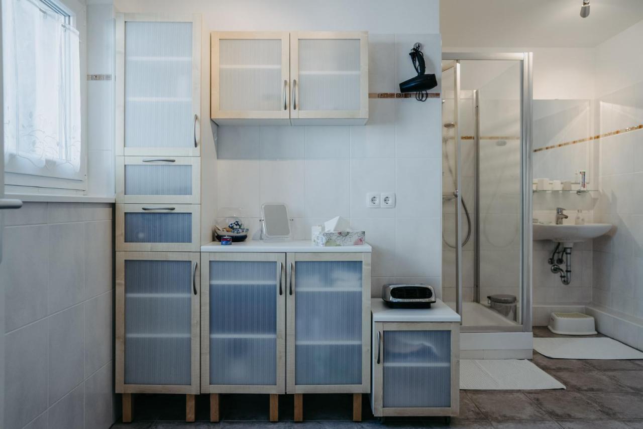 Haus Luna - Privatzimmer Im Sonnigen Suedburgenland Hackerberg المظهر الخارجي الصورة